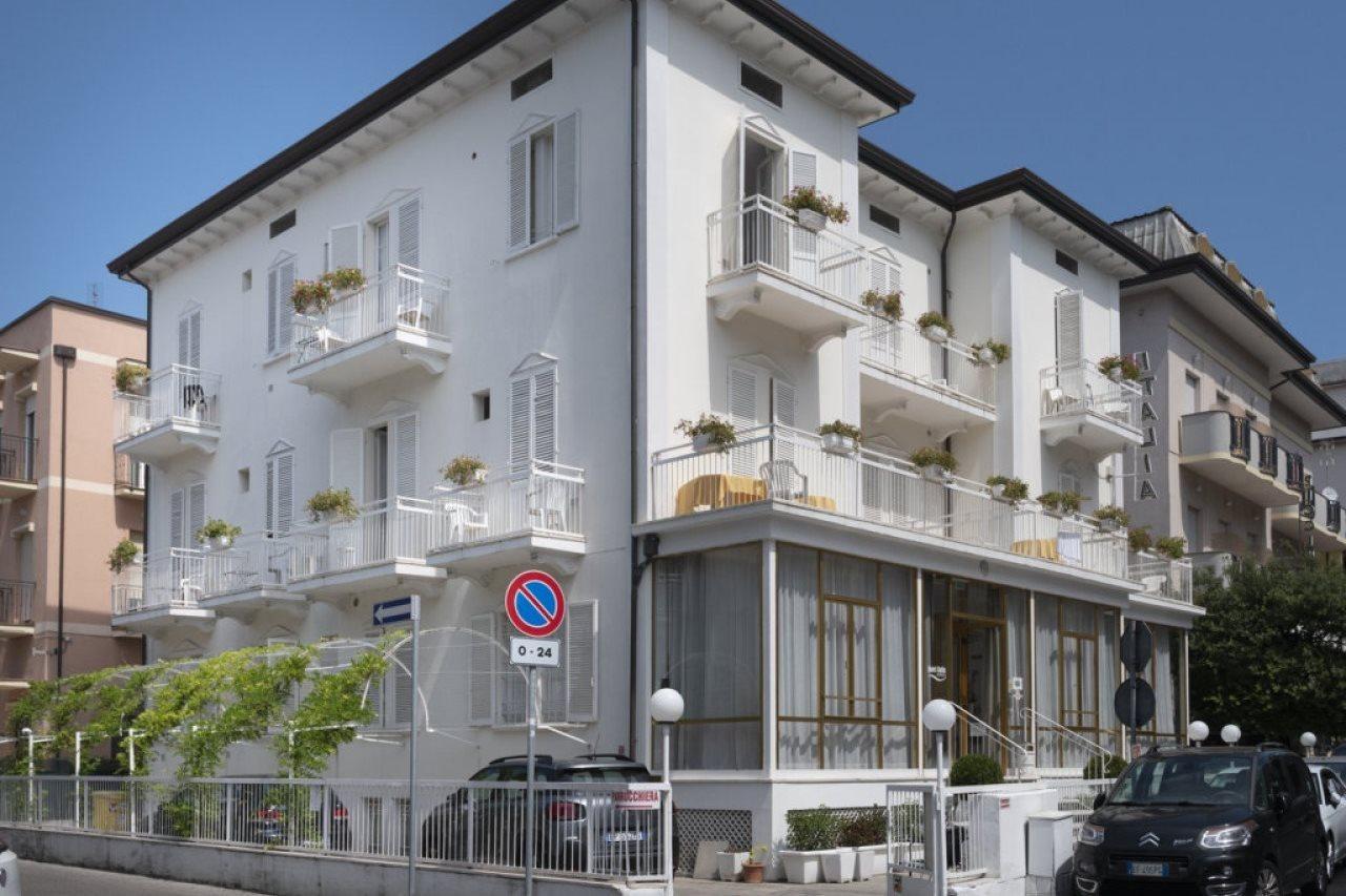 Hotel Italia Boutique リミニ エクステリア 写真