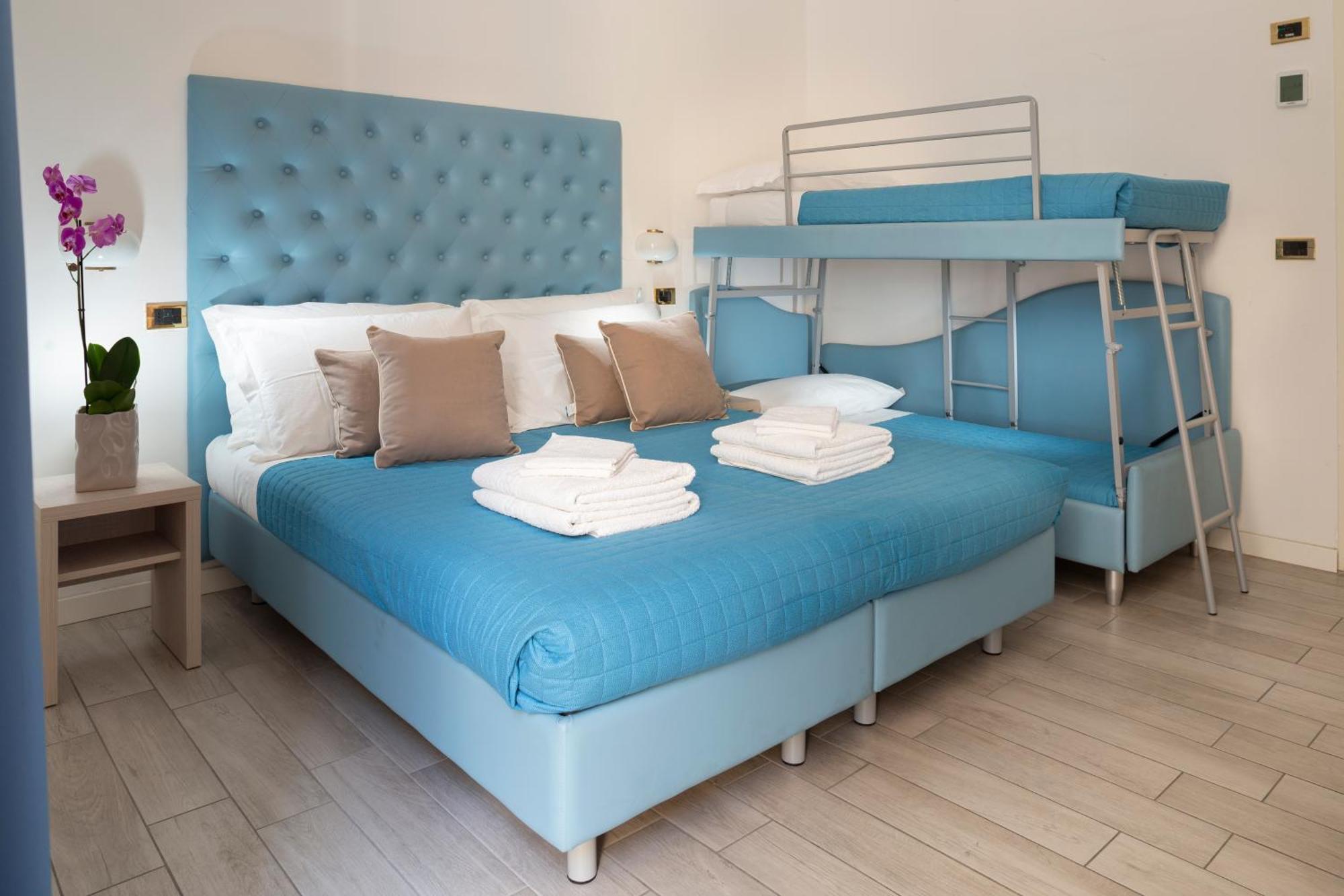 Hotel Italia Boutique リミニ エクステリア 写真