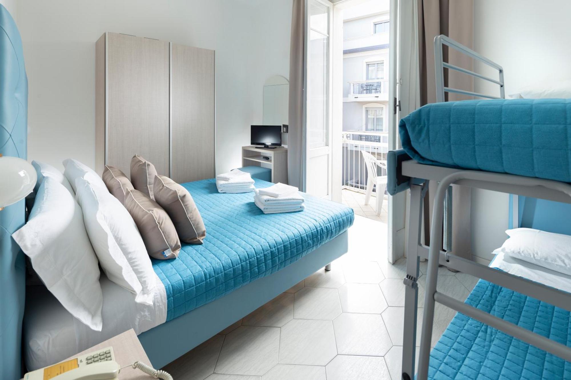 Hotel Italia Boutique リミニ エクステリア 写真