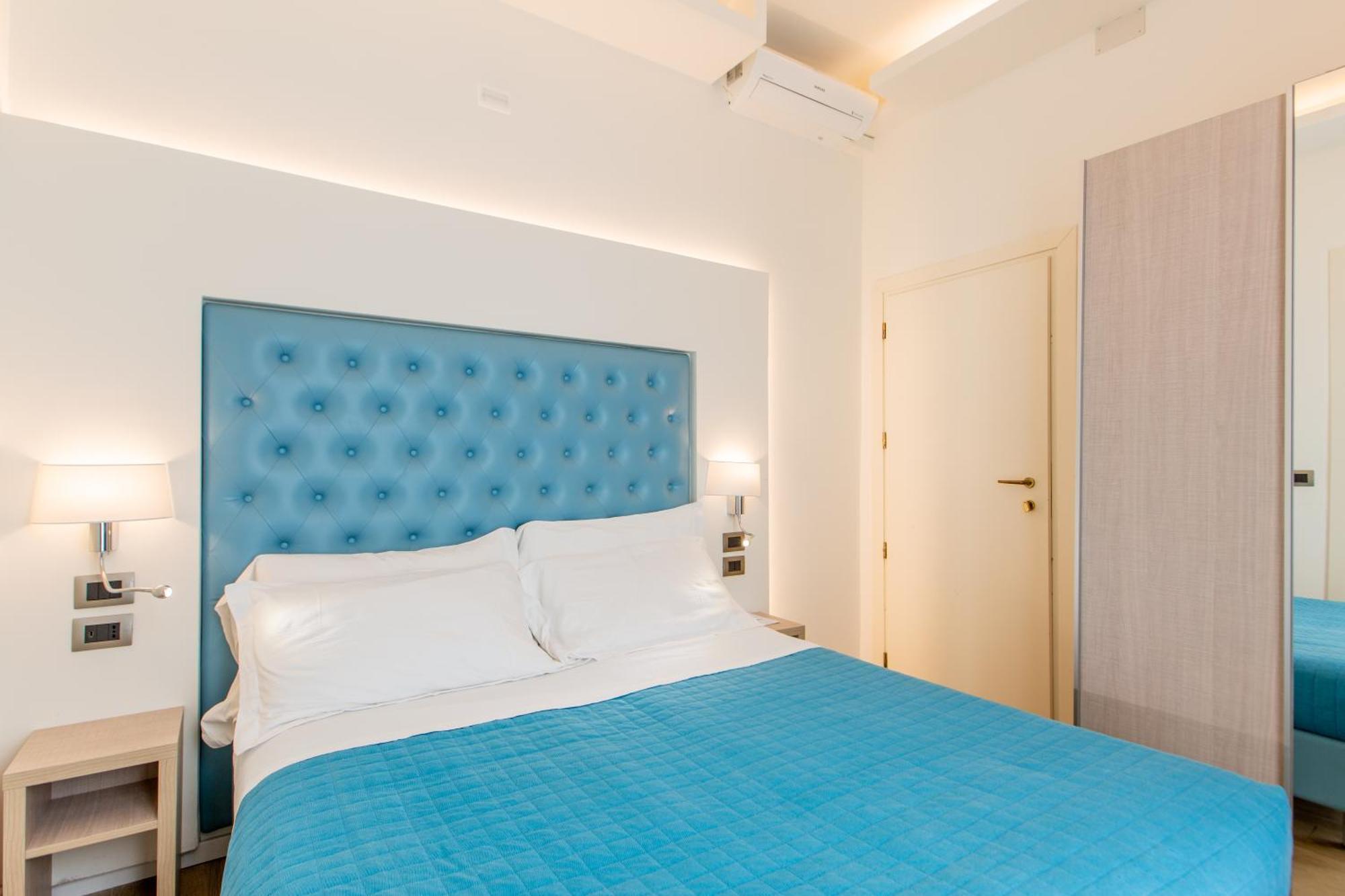 Hotel Italia Boutique リミニ エクステリア 写真